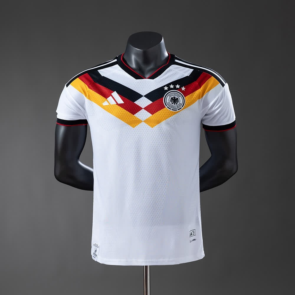 🤍 GERMAN ENGINE • WORLD CUP 2026 🇩🇪 Germany Fan Jersey – Classic White Football Kit ⚽ Breathable Sports Wear 🔥 Premium Replica Edition