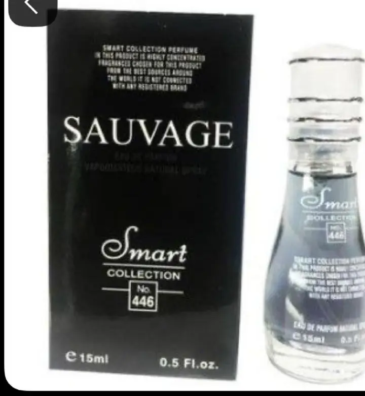 Smart Collection No. 446 Sauvage EDP 15ml: Black box, clear bottle with frosted cap. Fresh aromatic fougere inspired by Sauvage. Citrus, pepper, lavender, ambroxan. Compact, travel-friendly, unisex da