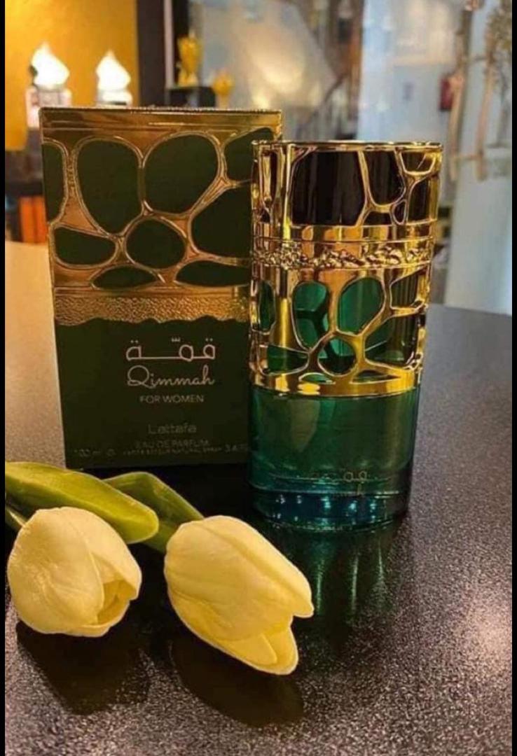 Lattafa Qimmah for Women: Sweet oriental gourmand with fruits, florals, vanilla, musk, and amber. Warm, feminine, long-lasting. Perfect for evenings. 100ml green bottle with ornate gold cap.