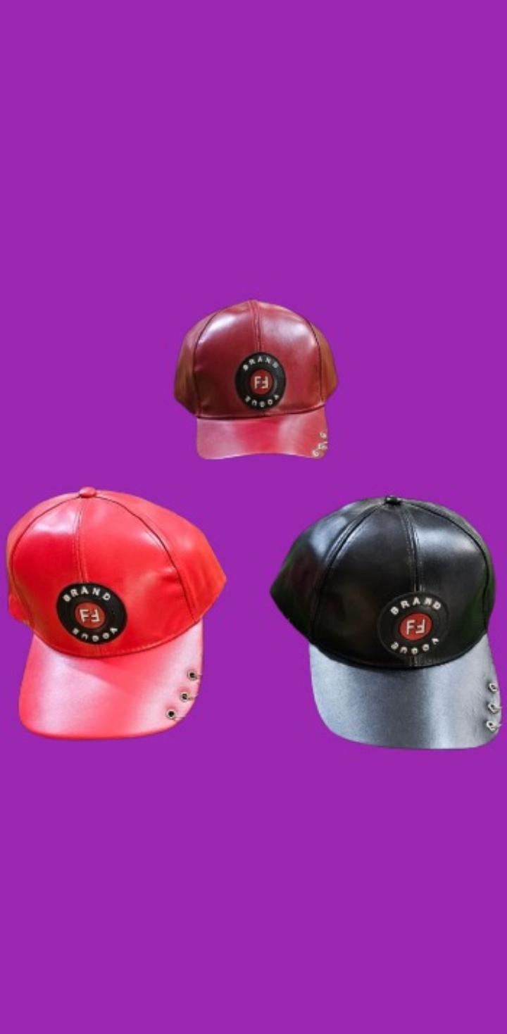 Unisex Leather Baseball Cap Adjustable Fashion Hat for Men & Women – Stylish Streetwear Snapback Cap