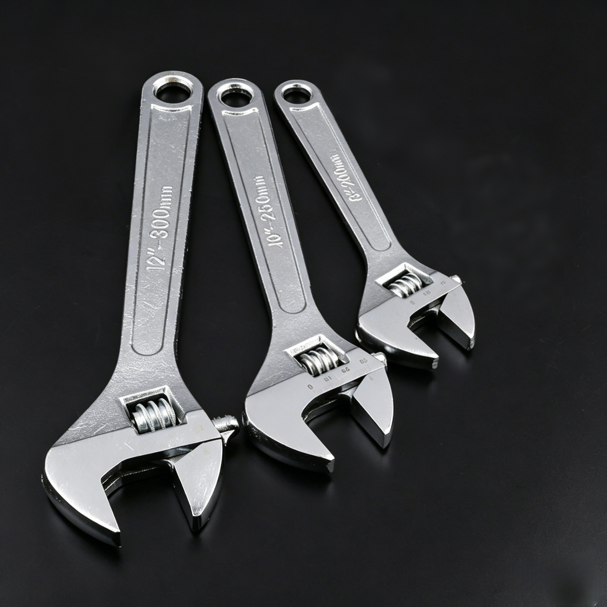 Adjustable Wrench Large Opening Long Handle Universal Spanner Carbon Steel Heavy Duty Mechanical Workshop Hand Repair Tools，Adjustable Spanner, Universal Wrench, Long Handle Spanner