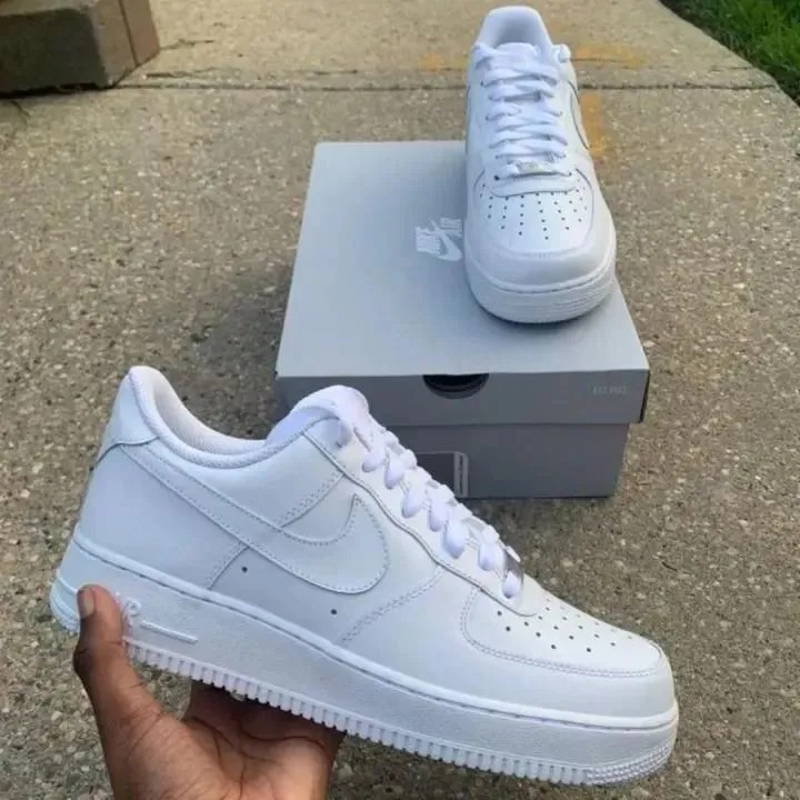 OFFER! OFFER!. Brand New Fashionable White Air Force AF1 Airforce Sneakers Unisex Shoes For Men And Women