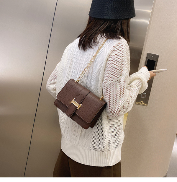 Bag ladies shoulder bag stone grain messenger bag ladies bag  new embossed solid color small square bag