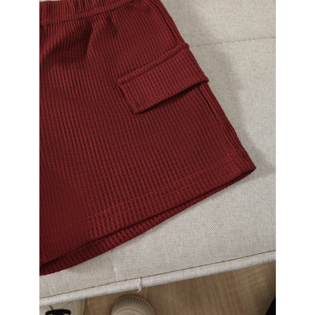 【6M-3Y】 2-Piece Baby Boys Outfit: Waffle Knit Color-Block T-Shirt with Letter Print + Matching Shorts with Cargo Pockets – Summer Casual Set