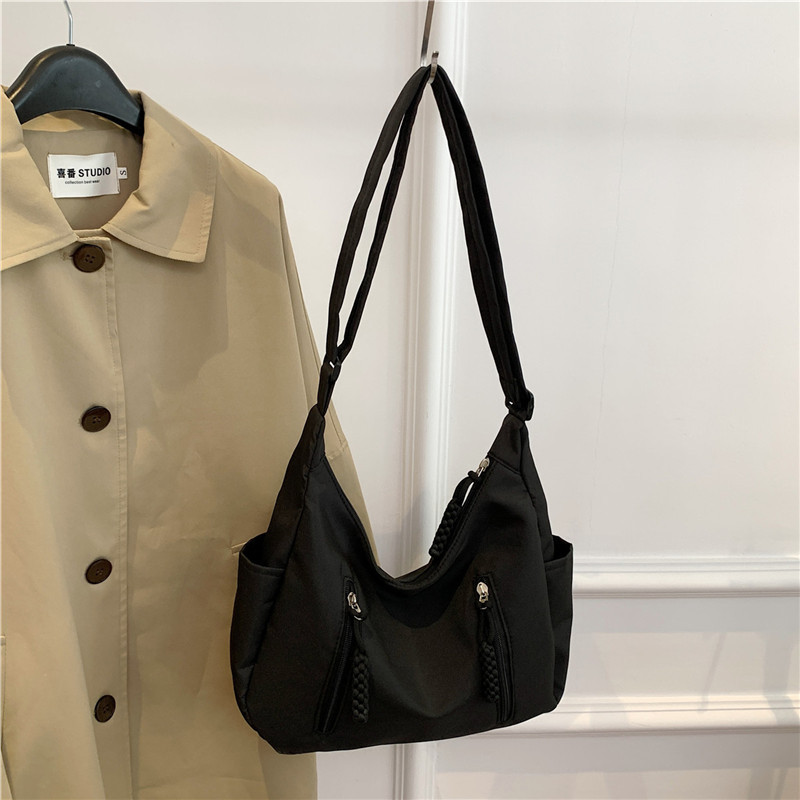 Fashionable large capacity versatile simple handbag travel bag student internet celebrity new wholesale women's shoulder crossbody bag black AS PICTURE