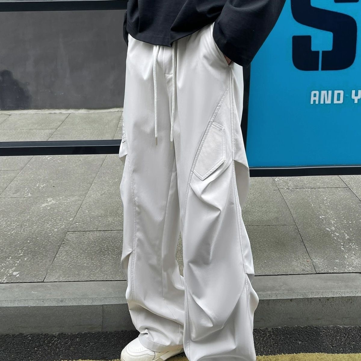 Light gray charge overalls men's autumn light and quick-drying pants slightly oblique cutlass pants.