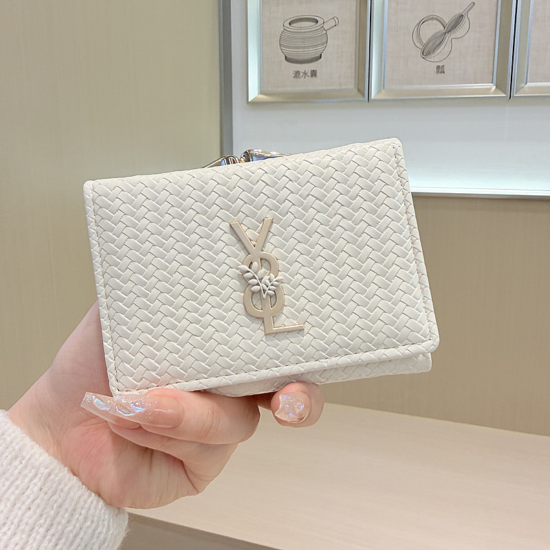 Women's  Wallet:2026 Women's Mini Clip Wallet Leather Small Purse, Lightweight Waterproof Card Holder， made of waterproof leather, lightweight, durable, perfect for daily use