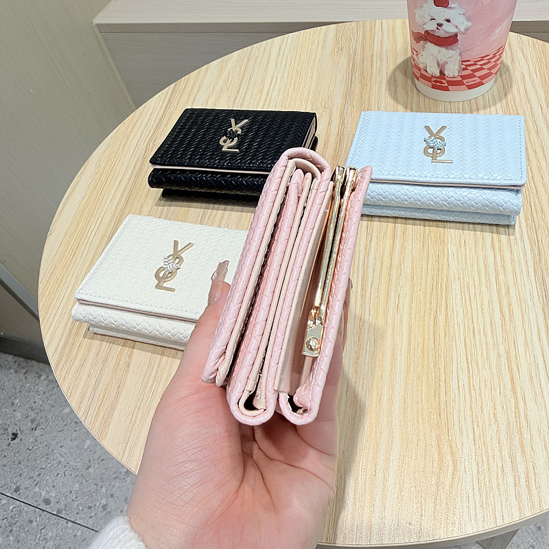 Women's  Wallet:2026 Women's Mini Clip Wallet Leather Small Purse, Lightweight Waterproof Card Holder， made of waterproof leather, lightweight, durable, perfect for daily use