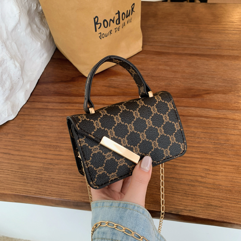 1Pc New 2026 Summer Vintage Printed Fashion Bag Texture Trendy Chain Crossbody Bag Shoulder Bag Handbag Square Bag For Women Daily Commute