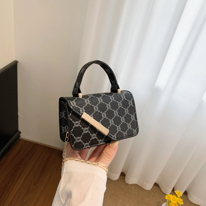 1Pc New 2026 Summer Vintage Printed Fashion Bag Texture Trendy Chain Crossbody Bag Shoulder Bag Handbag Square Bag For Women Daily Commute