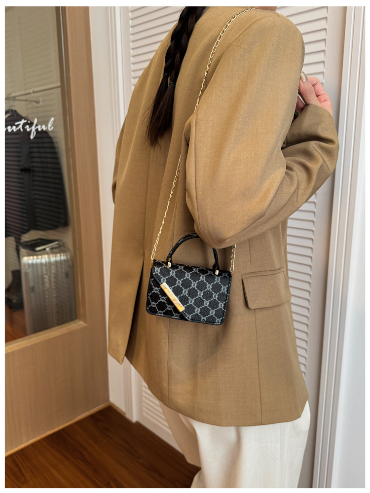 1Pc New 2026 Summer Vintage Printed Fashion Bag Texture Trendy Chain Crossbody Bag Shoulder Bag Handbag Square Bag For Women Daily Commute