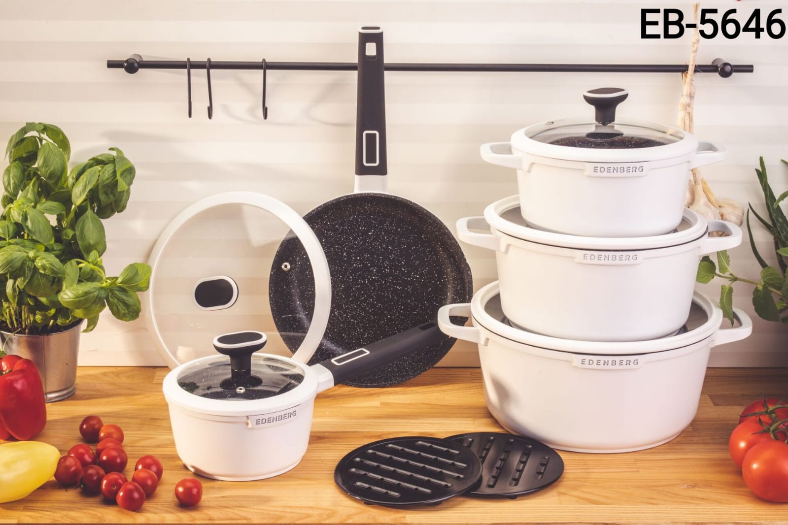 Edenberg 12-piece marble non-stick cookware set.

This 12-piece set features a marbled non-stick interior coating and is constructed from forged aluminum for durability.
The set includes three pots of