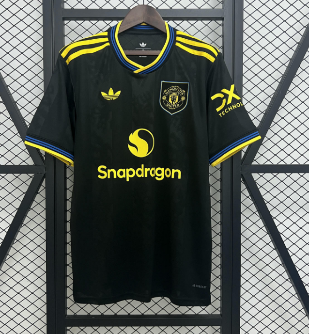 Manchester United 2025/26 Third Kit  Black Jersey – Men’s Football Shirt | Limited Offer End Season Sale