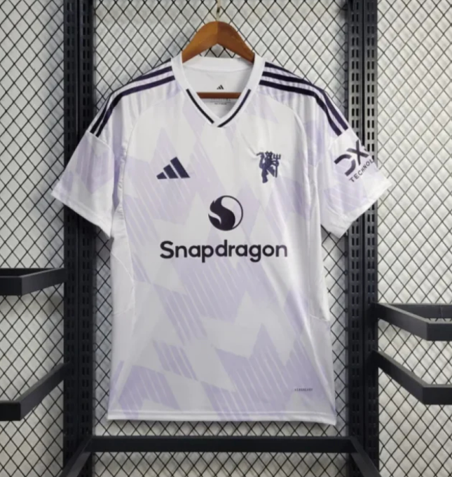 Manchester United 2025/26 White Kit Jersey – Men’s Football Shirt | Limited Offer End Season Sale