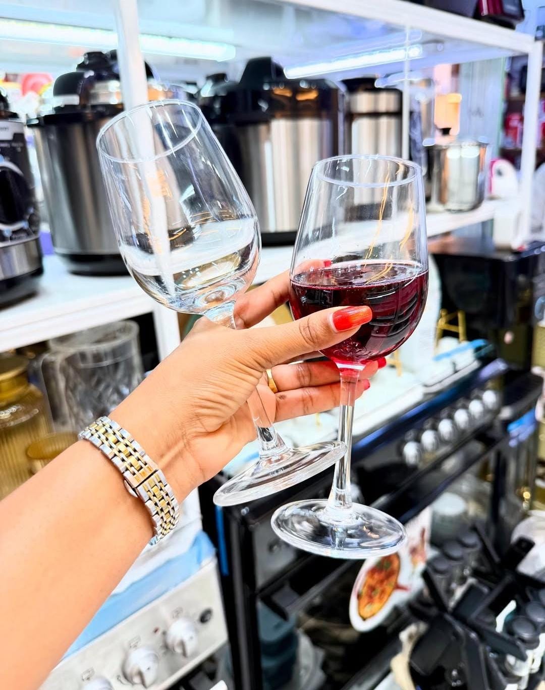 PROMOTION PRICE (6 pcs.) LuxeStem Elegant Wine Glass Set