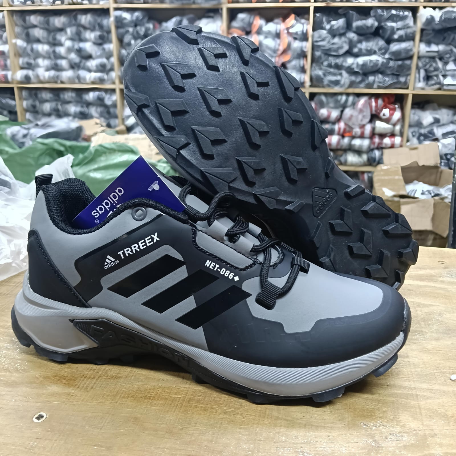 🔥 ON OFFER Adidas Terrex Low shoes in the New black colorway. Quality Terex, Terrex / Hiking boots, Safety Boot very Srong and Durable(generic)