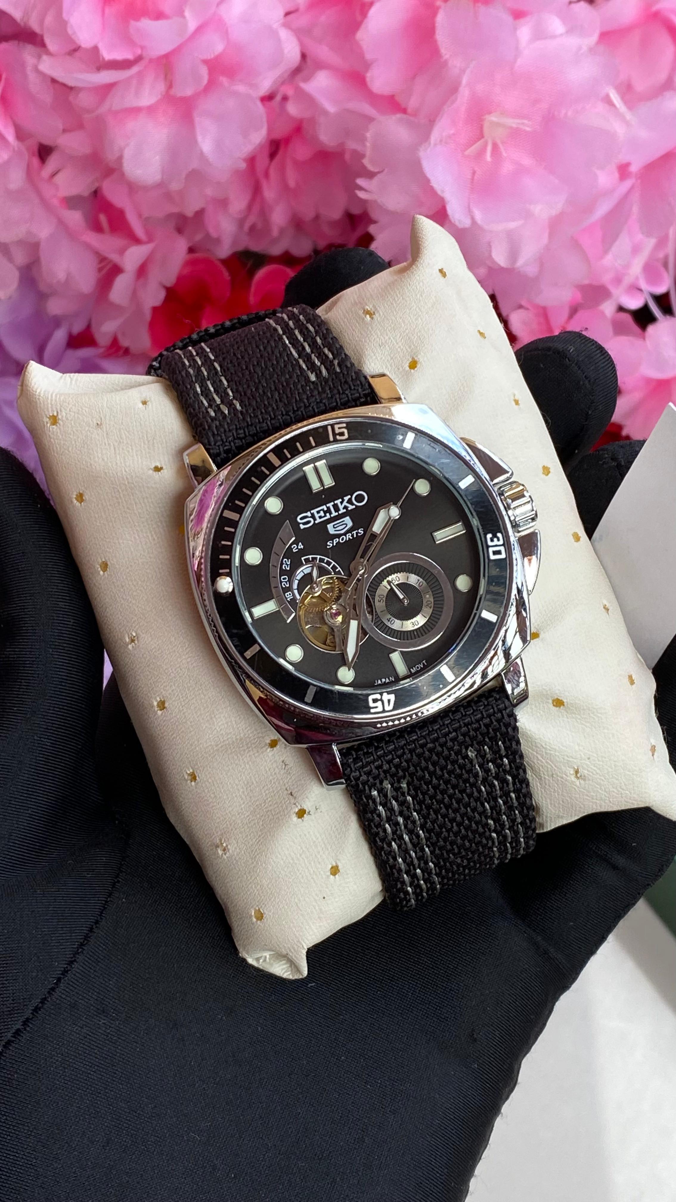 🔥⚡️NEW STOCK⚡️🔥SEIKO 5 SPORTS AUTOMATIC  WATCH  Nylon Strap Military Design