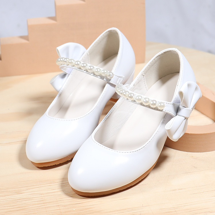 New girls' leather shoes with round heads and pearl bow princess shoes with dresses and high heels are suitable for daily casual birthday school parties and banquets.