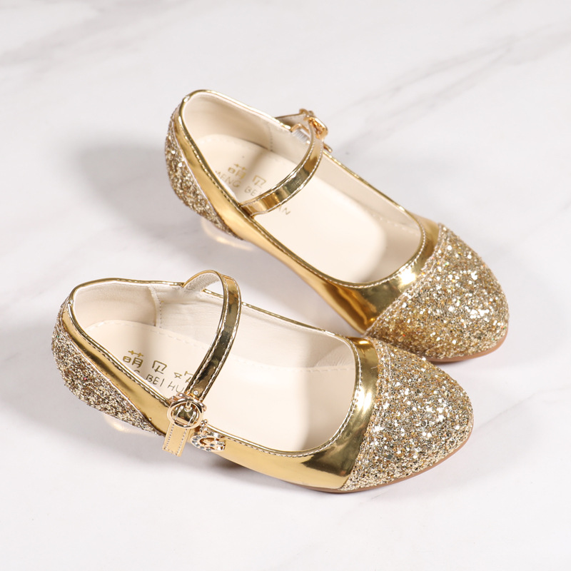 New girls' leather shoes with dresses, princess shoes and sequined high-heeled shoes are suitable for daily casual birthday parties, school Christmas parties and dinner performances.