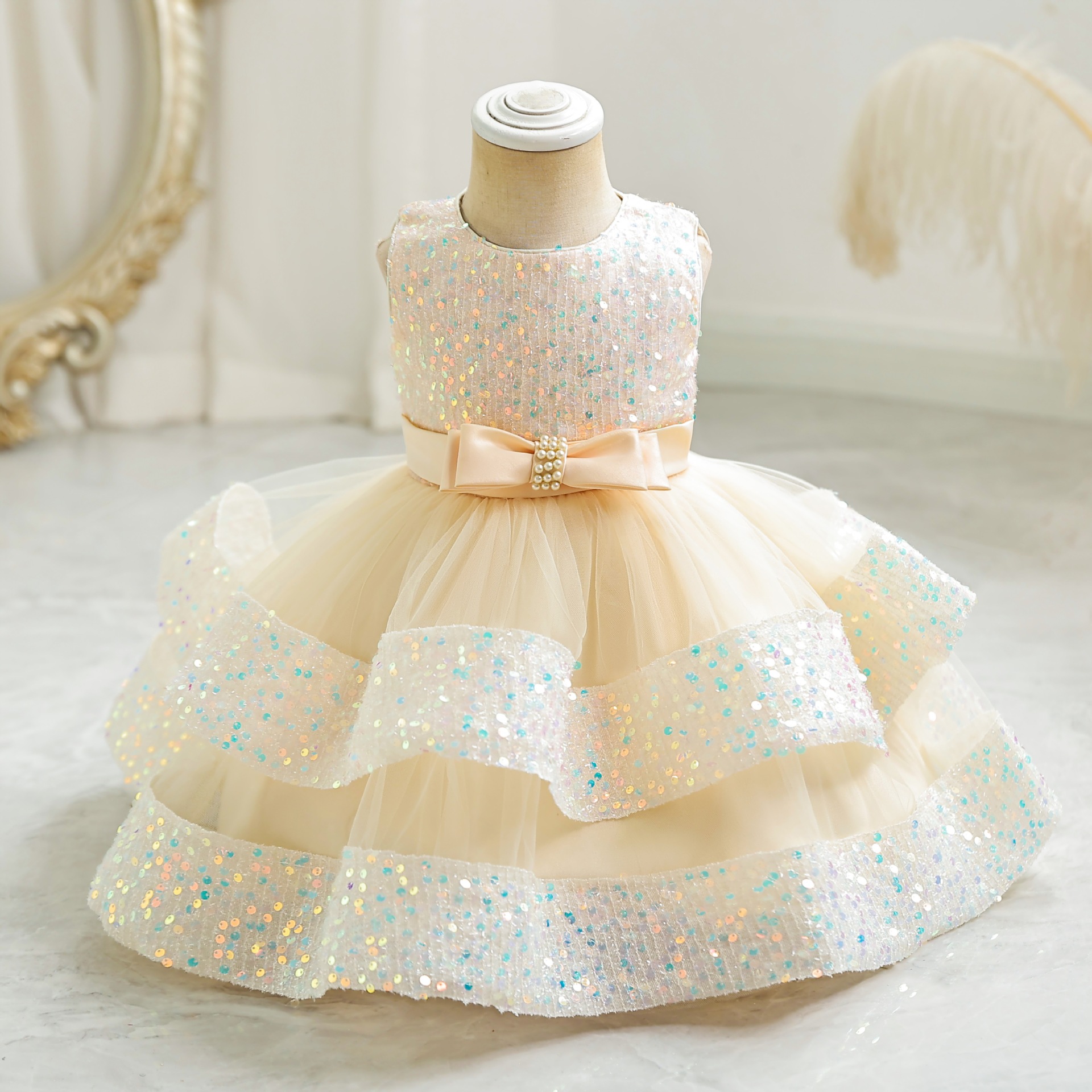 Summer new girl dress sleeveless round neck sequined beaded bow gauze fluffy skirt princess dress birthday school party dinner dress costume