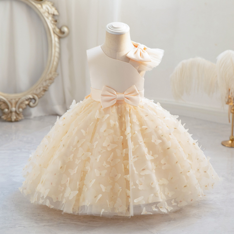 New girls' dresses in summer, round neck, flying sleeves, bow mesh and fluffy princess dress, are suitable for birthday school parties, family gatherings, dinner dresses and costumes.