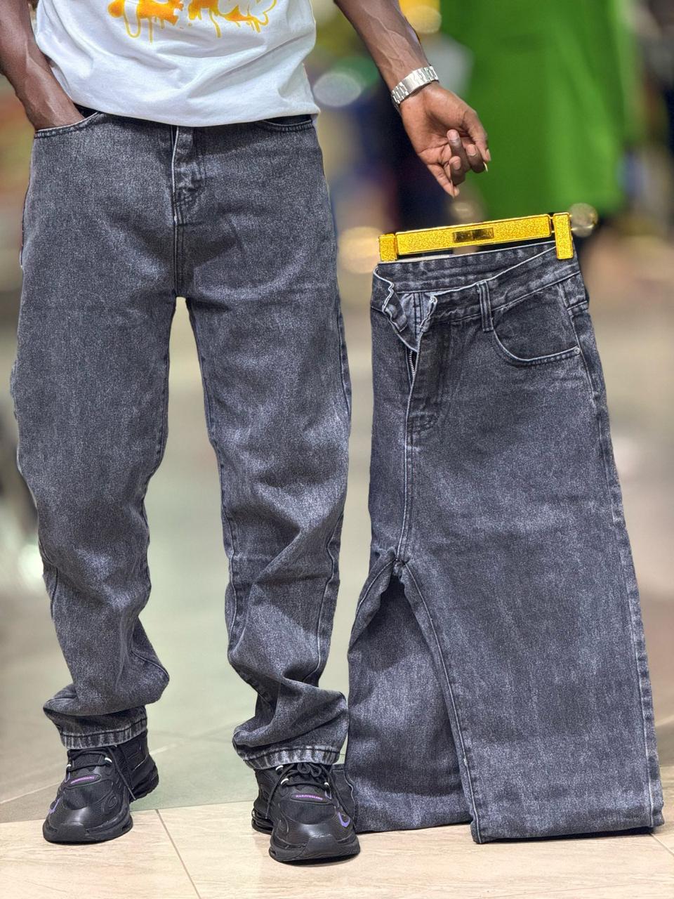Baggy Fit Jeans