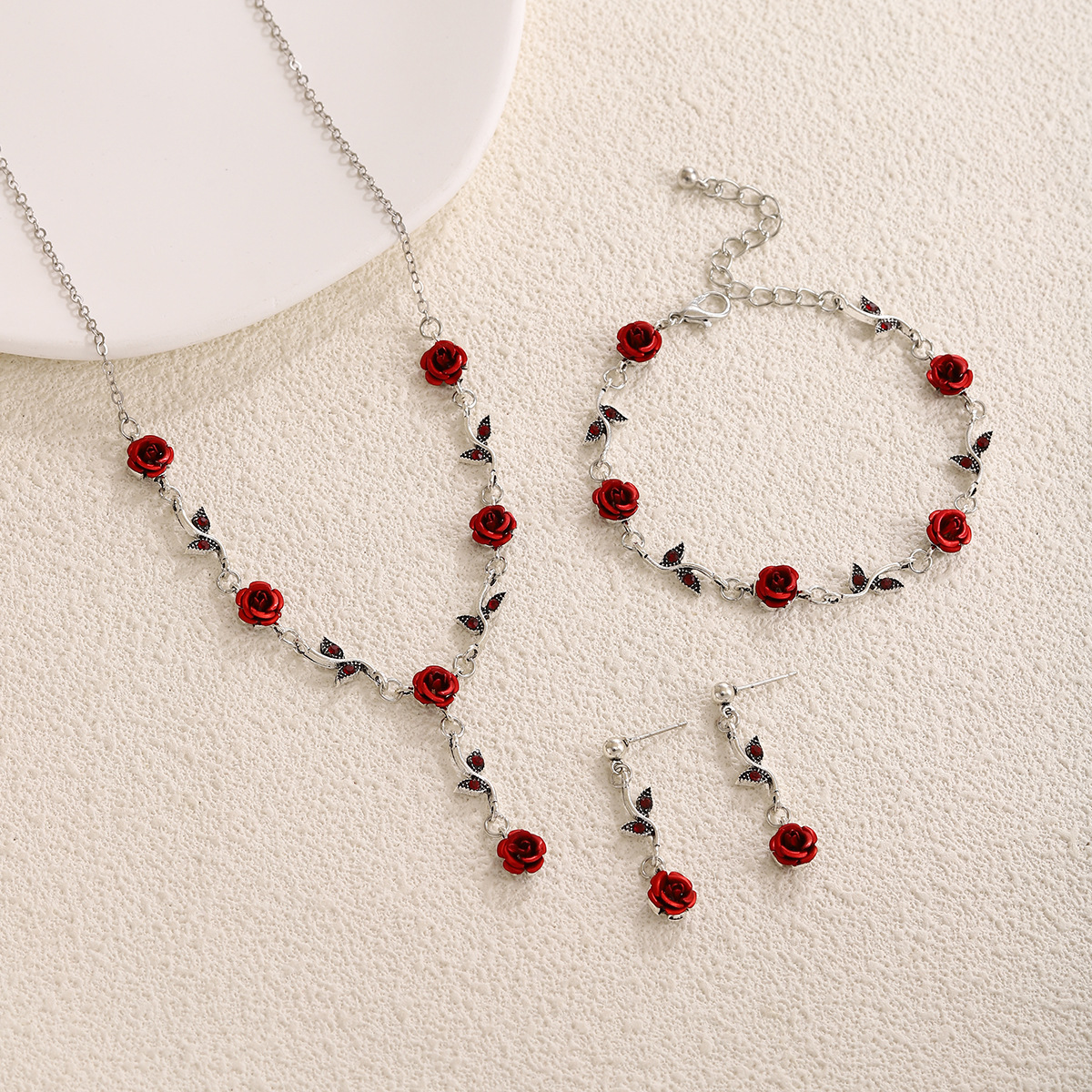French vintage romantic exquisite and elegant red flower bracelet, necklace and earrings set, women's jewelry accessories