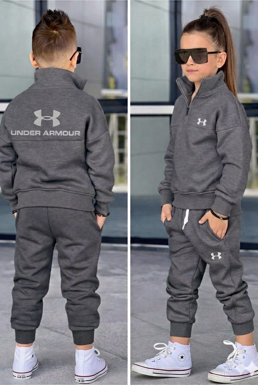 Kids Unisex Warm Tracksuits Boys Girls Soft Fleece Set Comfortable Durable Hoodie Jogger Set Casual Sportswear Outfit Quality Fabric Ages 3 to 12 Years