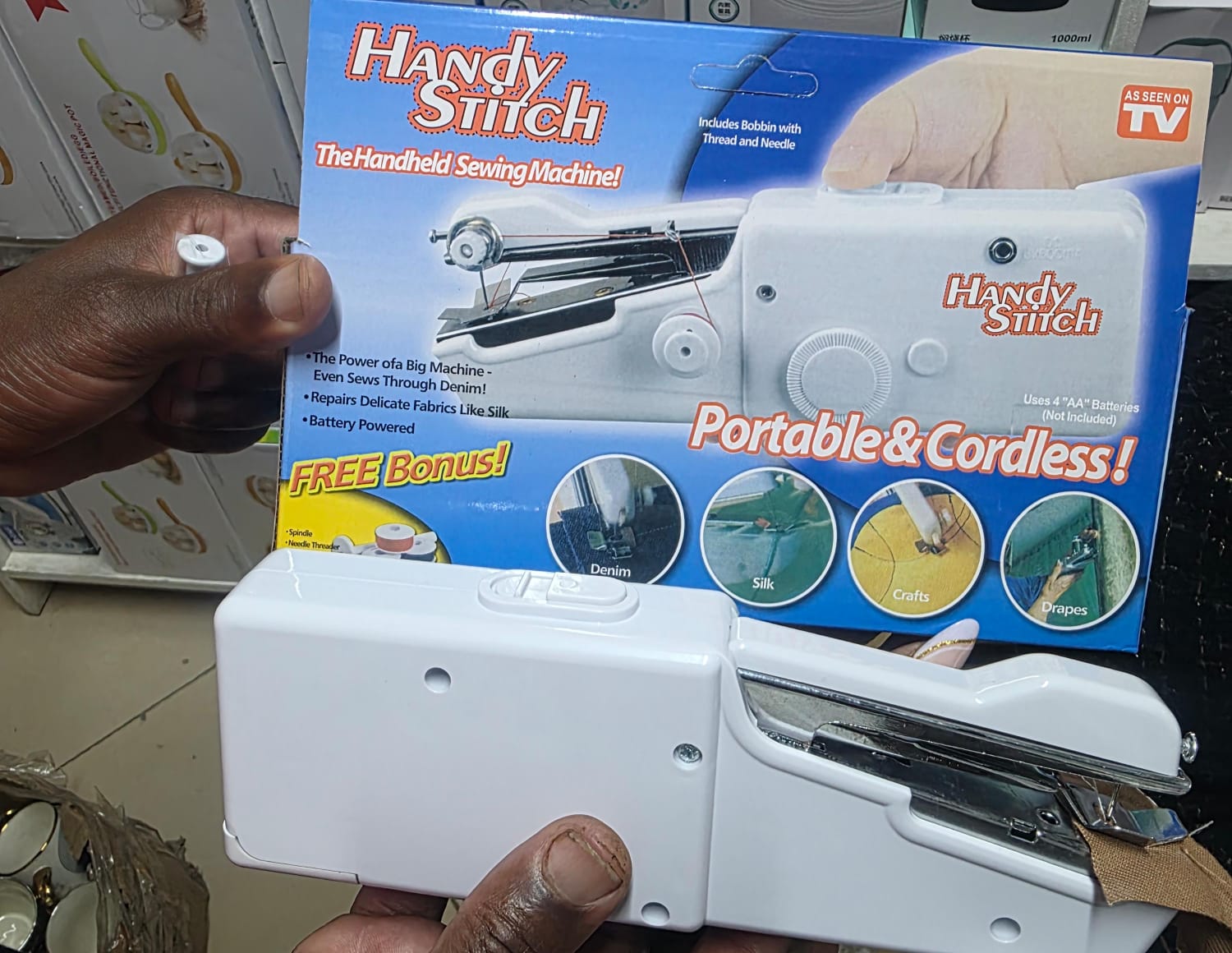 🧵✨ Handy Stitch Handheld Sewing Machine – Portable & Cordless ✨🧵🔥Fix, stitch, and repair on the go with the Handy Stitch Handheld Sewing Machine. This compact and ligh