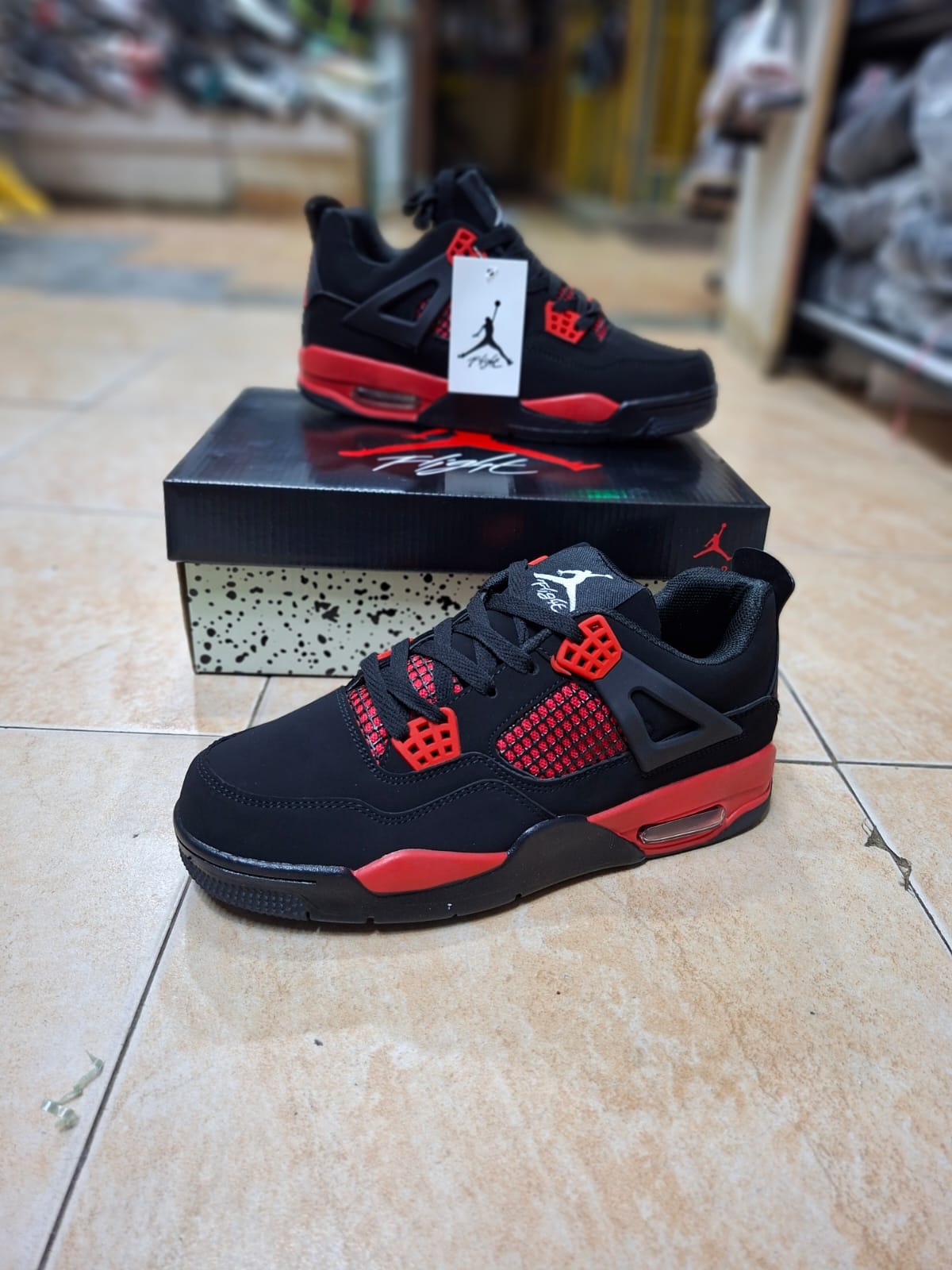 🔥👟 Air Jordan J4 Retro – Street Power & Style 👟🔥✨ Iconic Design, Ultimate Street Vibe Step up your sneaker game with the Air Jordan J4 Retro — a legendary design that blends performance,