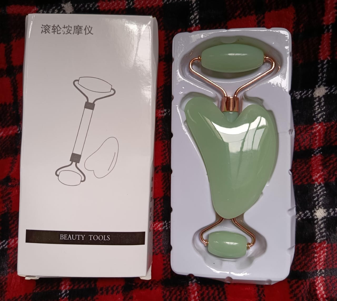 Jade Roller & Gua Sha Set – Facial Massage Beauty Tools with Rose Gold Accents