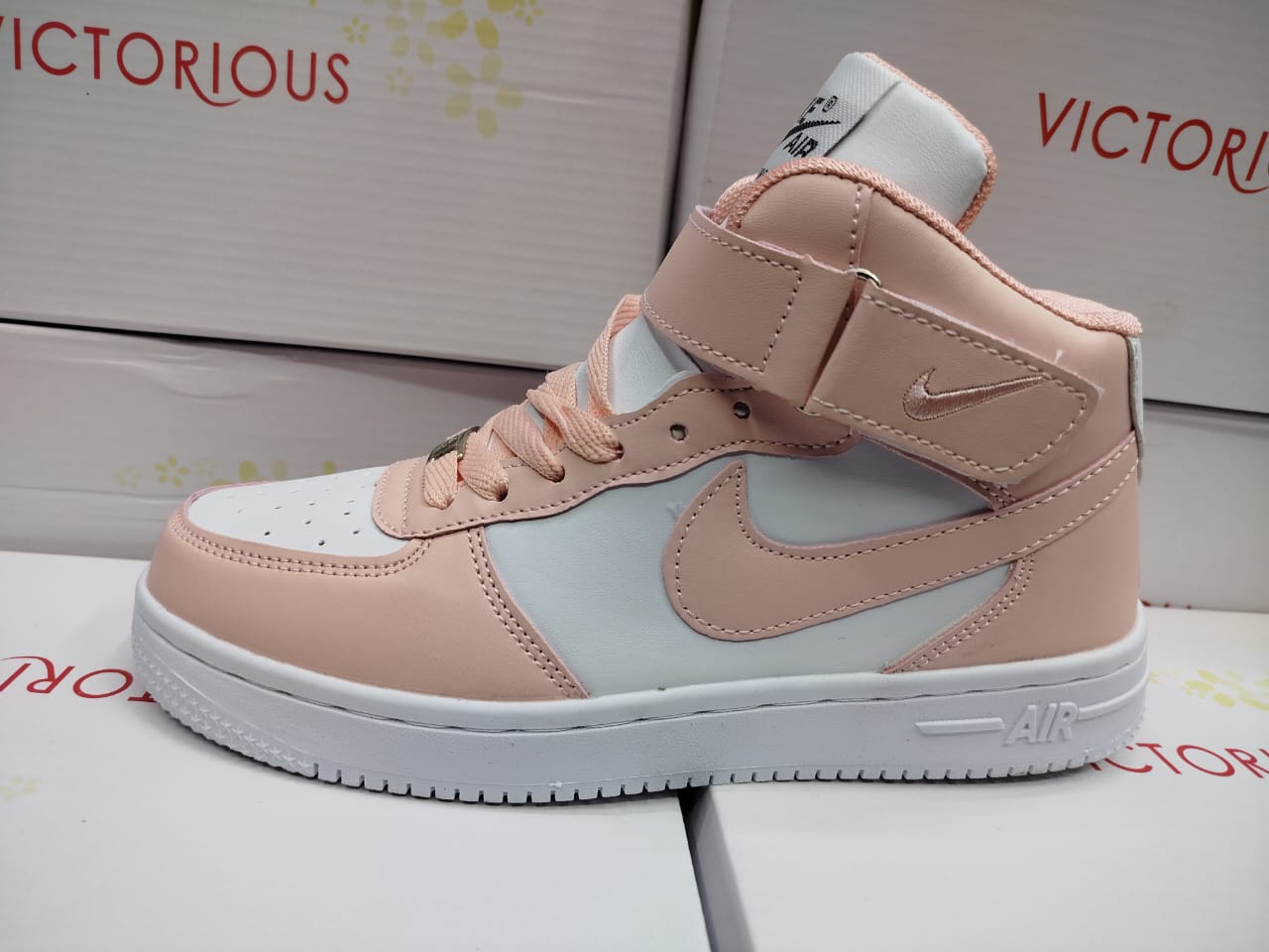 Special offer👟Poisonus Airforce 🔥 Air-Inspired High-Top Sneakers – Trendy  🔥👟.Comfortable for daily use.Easy to pair with jeans, joggers, or casual outfits.Unisex design – suitable for everyone