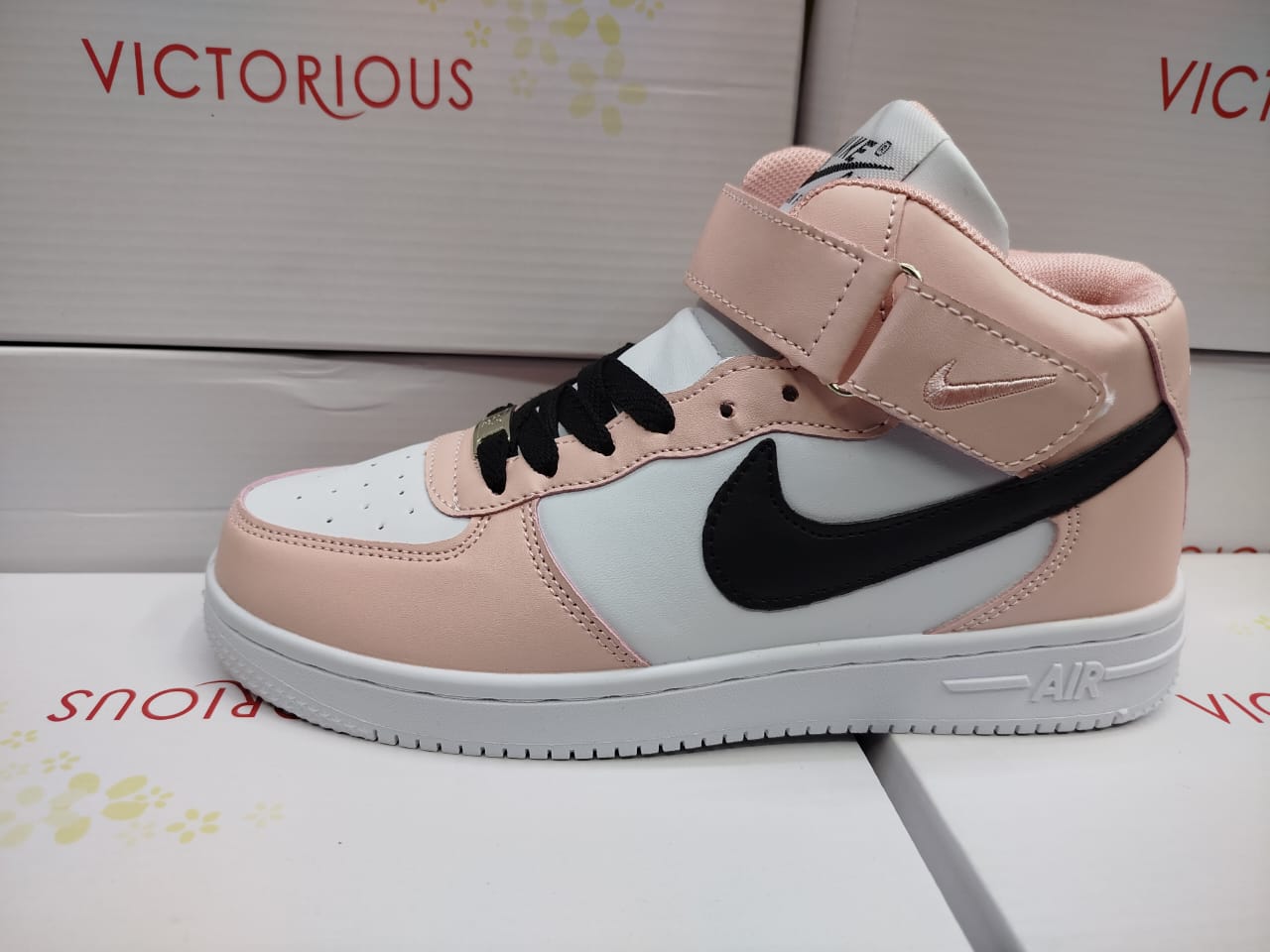 Special offer👟Poisonus Airforce 🔥 Air-Inspired High-Top Sneakers – Trendy  🔥👟.Comfortable for daily use.Easy to pair with jeans, joggers, or casual outfits.Unisex design – suitable for everyone