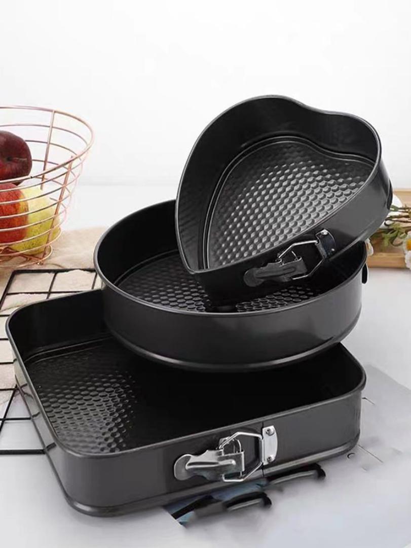 3-Piece Nonstick Baking Mould Set – Round Cake Tin, Rectangular Baking Pan & Heart-Shaped Cake Mould for Baking Cakes, Brownies, Bread, Desserts and Pastries