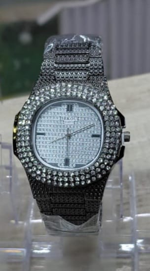 Sekou luxury iced out watch
