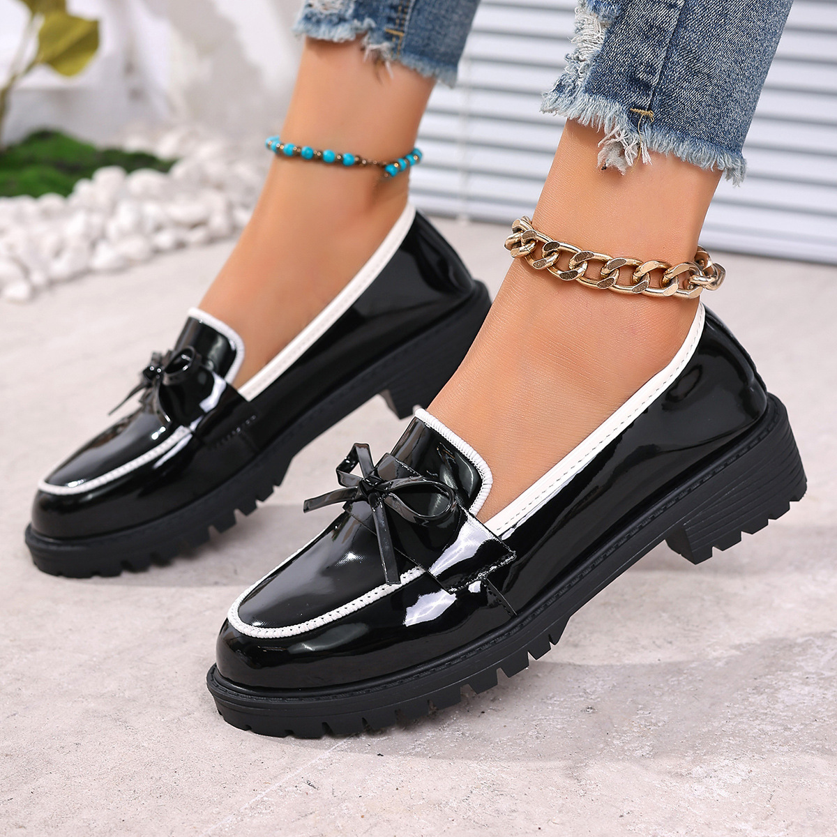 Plus Size Cross-border British Style Loafers Women Glossy Low Heel Bow Casual Flat Shoes