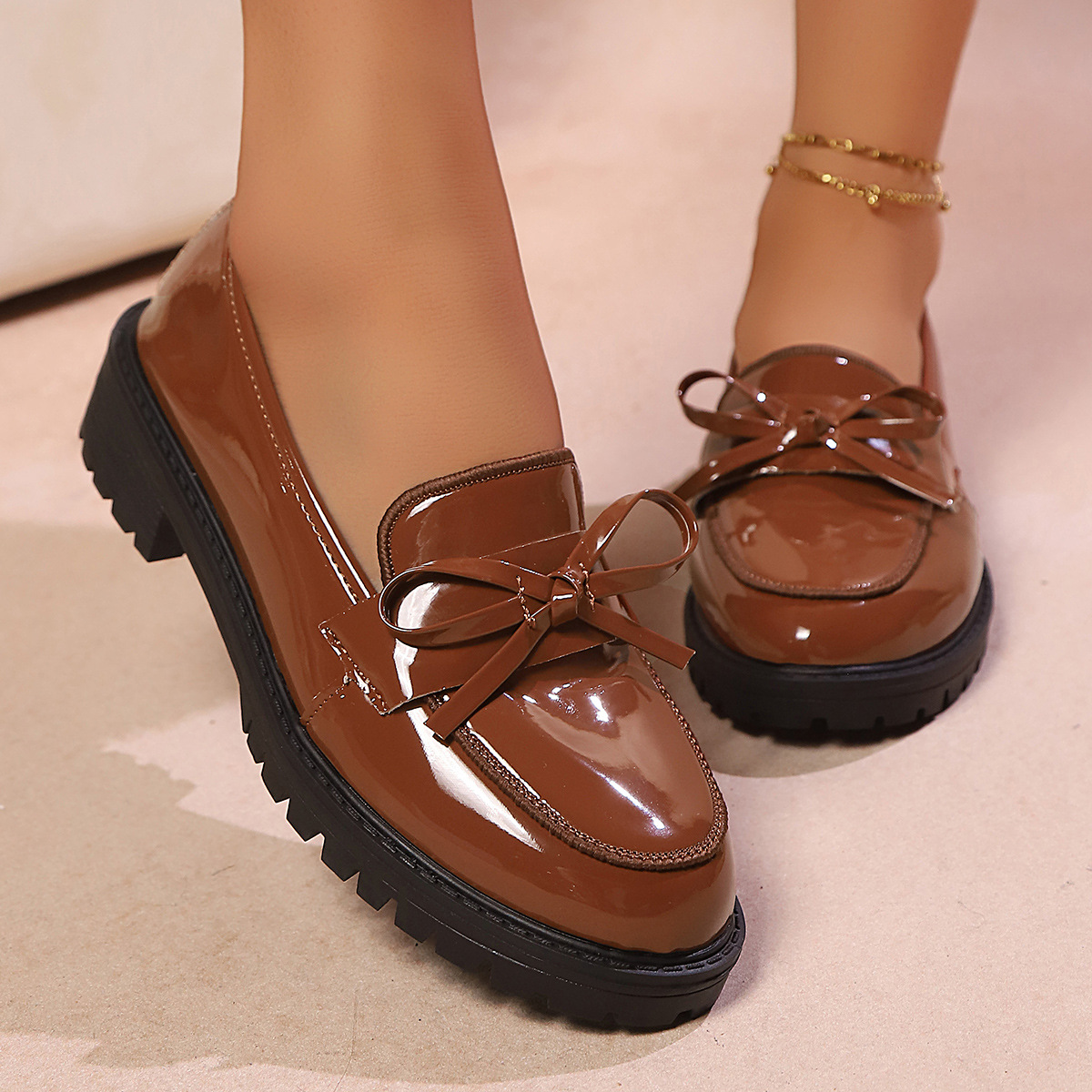 Plus Size Cross-border British Style Loafers Women Glossy Low Heel Bow Casual Flat Shoes