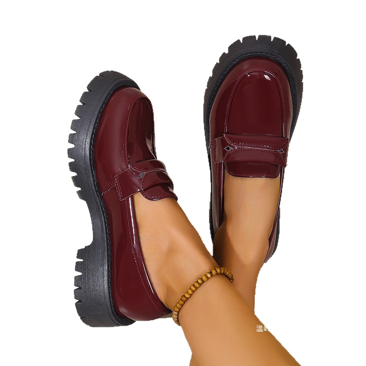 New Patent Leather Low-top Thick Sole Loafers Women British Style Retro Slip On Casual Leather Shoes