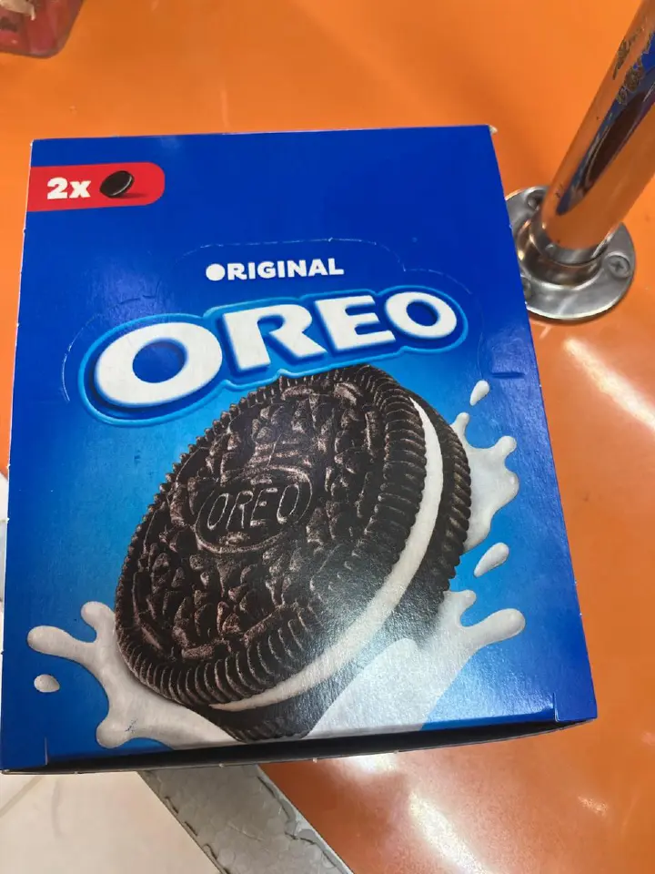 Oreo Original Chocolate Sandwich Cookies Twin Pack (2 x 133g) - 24 Pcs Delicious Biscuits with Vanilla Cream Filling - Value Pack Snack for Family, Kids, Office & School Lunch Box .