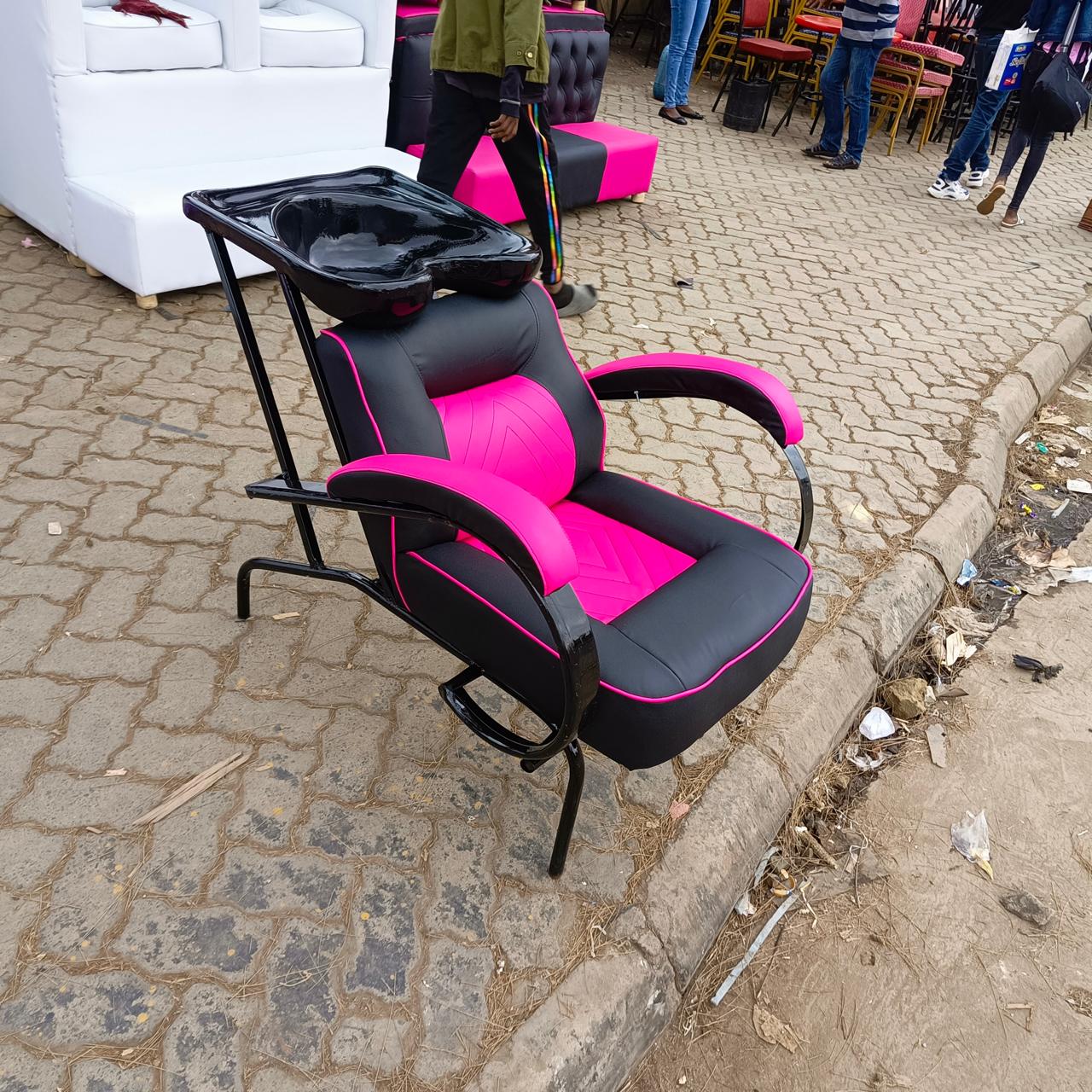 salon sink chair (also called a shampoo chair, backwash unit, or hair wash station) is a professional salon furniture piece designed for washing, rinsing, and treating clients’ hair comfortably and ef