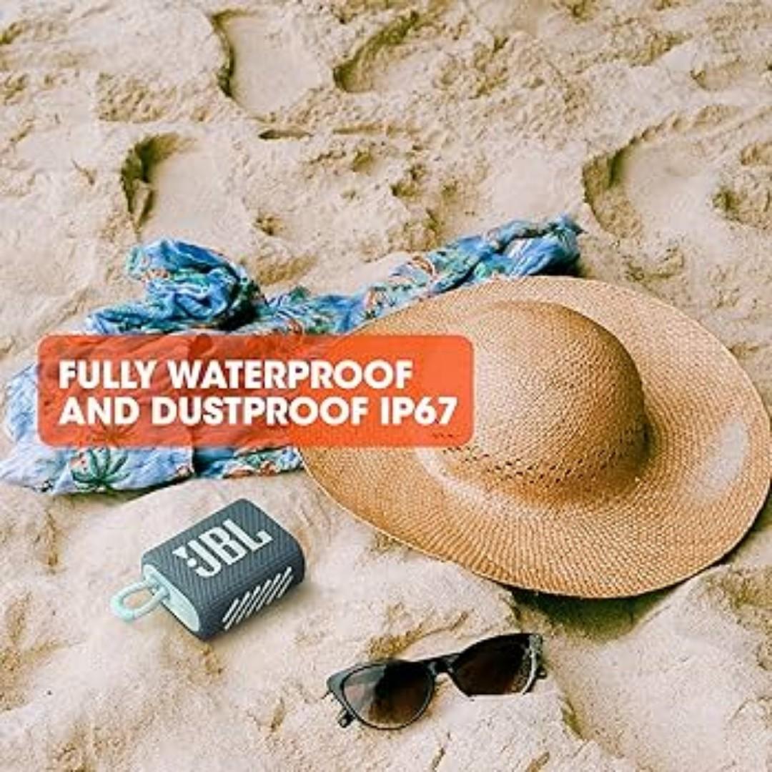 JBL Go 3 Original Portable Mini Bluetooth Speaker Original, big audio and punchy bass, IP67 waterproof and dustproof, 5 hours of playtime, speaker for home, outdoor and travel (Black)