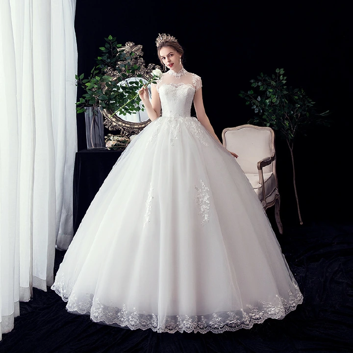 New Arrival Western Style Plus Size Wedding Dress Figure-Flattering Stand Collar Floral Off-the-Shoulder Lace Bridal Gown