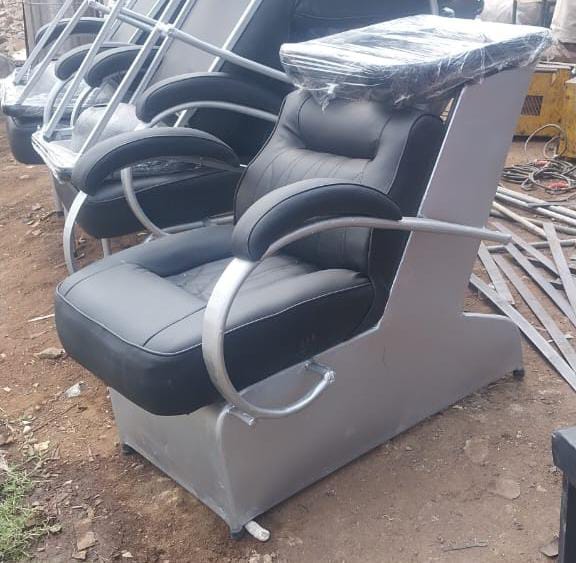 Executive Barber Chair with Sink – Professional Salon & Barbershop Reclining Chair with Wash Basin for Hair Cutting & Shampoo Station