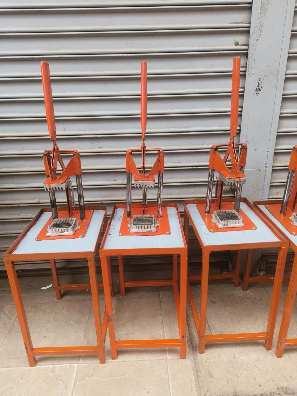 Commercial Chips Cutter – Heavy Duty Potato Cutter, Sharp stainless steel blades for fast cutting, Strong manual lever press for easy operation, Durable metal body for long-lasting use.