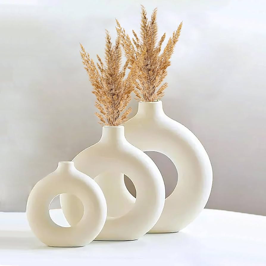 Black an white Plastic Donut Vase Set of 3 – Modern Minimalist Hollow Round for Living Room, Office & Home DécorPerfect for displaying fresh flowers, dried blooms, or standing alone as statement décor