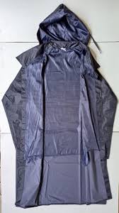 Waterproof Hooded Raincoat Jacket – Lightweight Windproof PVC/Polyester Coat for Men & Women, Full-Length Protection for Outdoor Travel, Riding & Daily Use