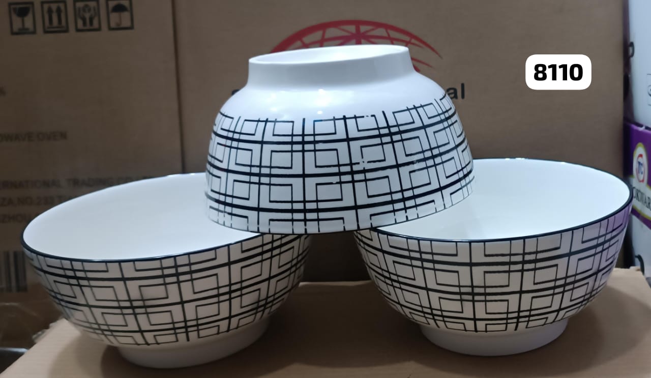 6 Inch Black and White Bowls Set Elegant Modern Serving Bowls Durable Glass Bowls for Fruits Desserts Salad Snacks and Everyday Dining Kitchen Use Stylish Minimalist Bowl Set