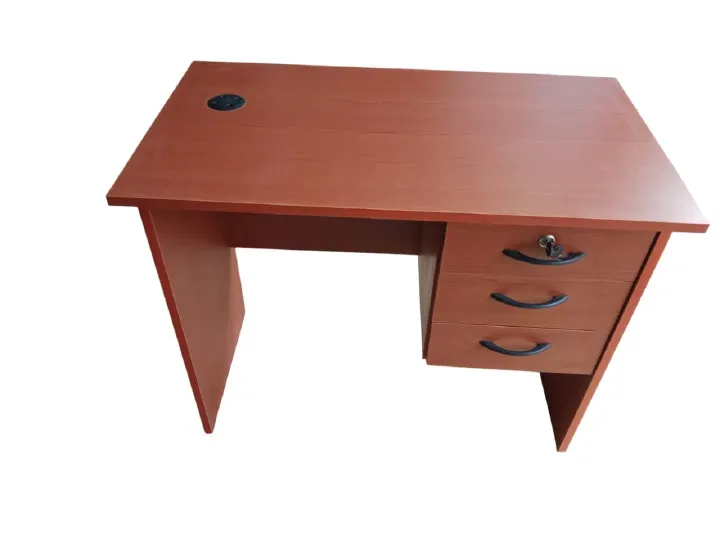 Office Desk Table 1M Modern Study & Workstation Desk, Durable High-Quality Engineered Wood Computer Table with Stable Frame and Side Storage Design for Home Office and Productivity Use