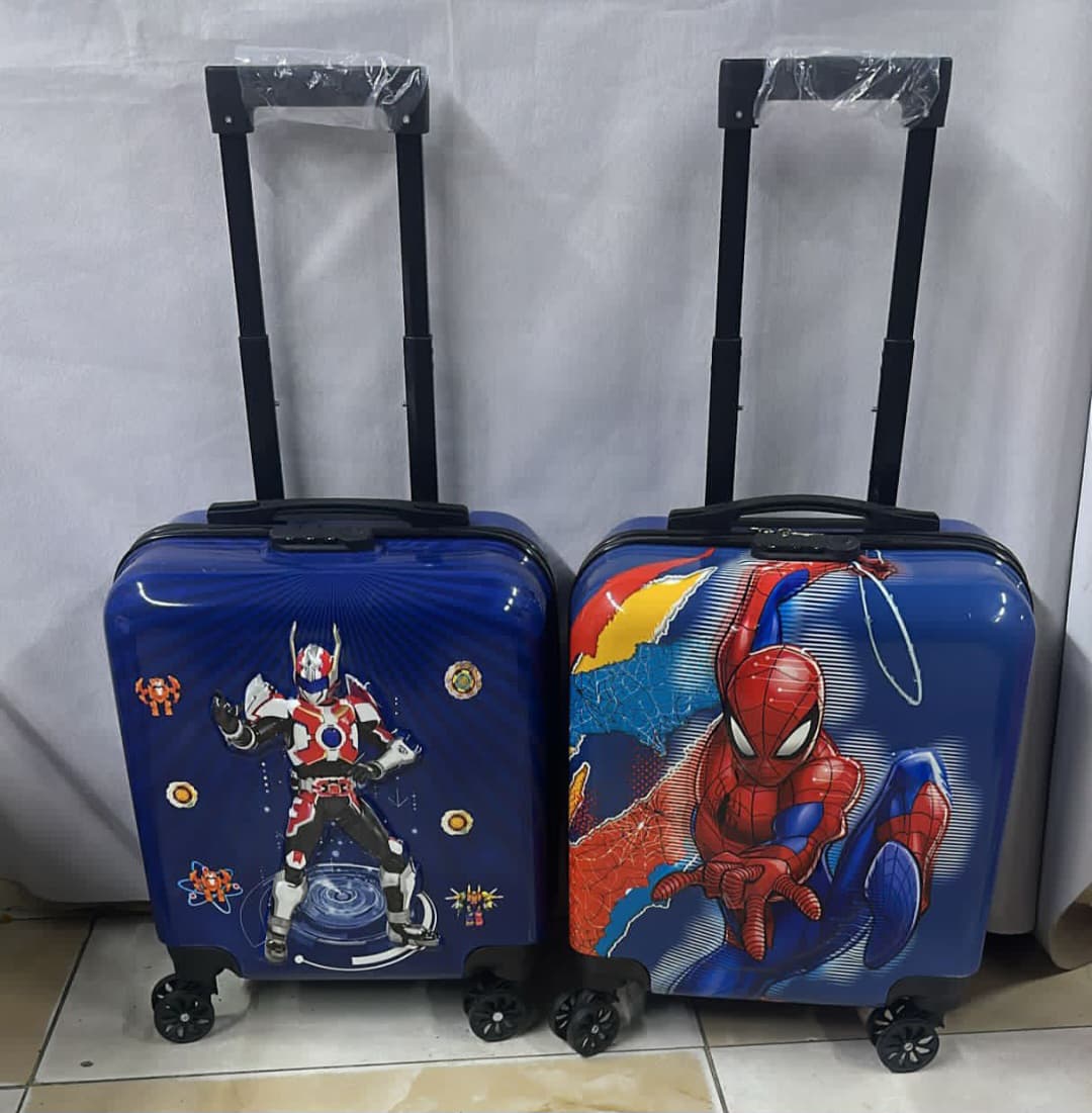 Kids’ Hard-Shell Suitcase with Wheels and Pull Handle – Lightweight Cartoon Travel Luggage with Durable ABS Shell, Smooth Rolling Wheels and Adjustable Telescopic Handle for Children’s Travel, School