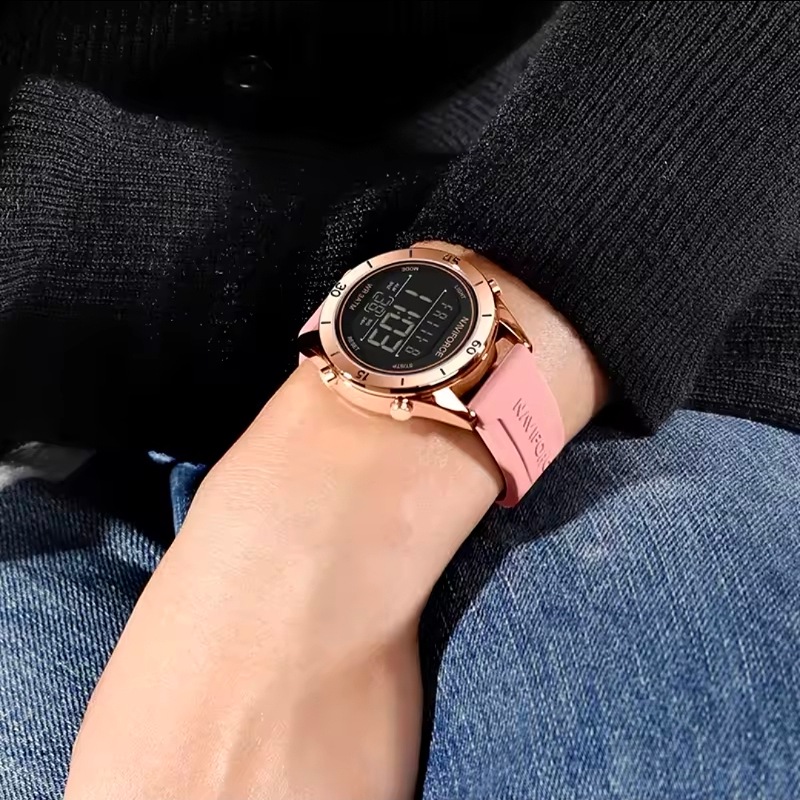 Naviforce Ladies/Girls School Watch With Alarm, Calendar and Light